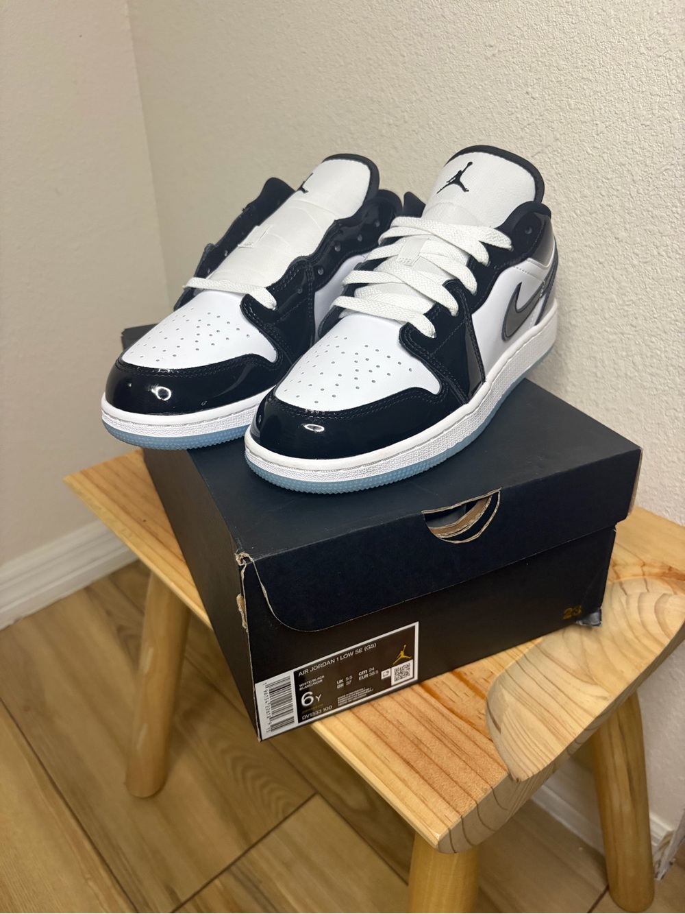 Jordan Kids Low-Top Sneakers - Black/White